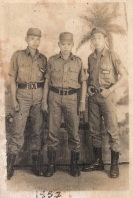 Foto arsip keluarga: Bersama saat menjelang pendidikan komando di Pusdik RPKAD Batujajar, Bandung